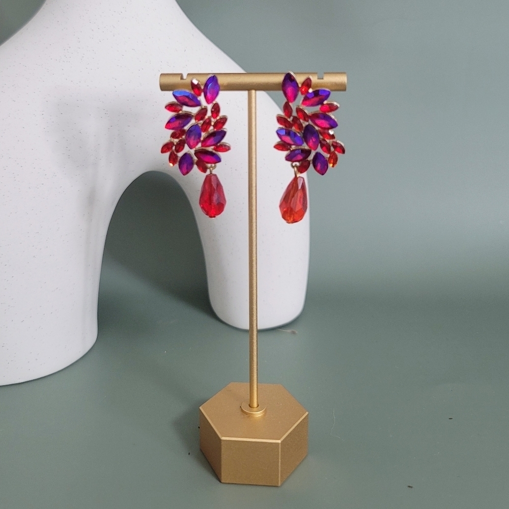 Red/blue crystal drop earrings